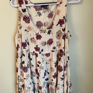 American Eagle flower dress